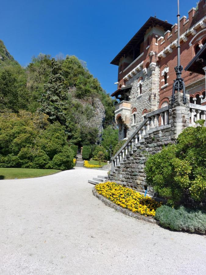 Charming Apartment Lake Front Acquaseria Bagian luar foto