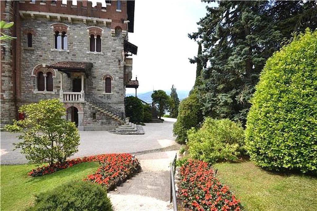 Charming Apartment Lake Front Acquaseria Bagian luar foto