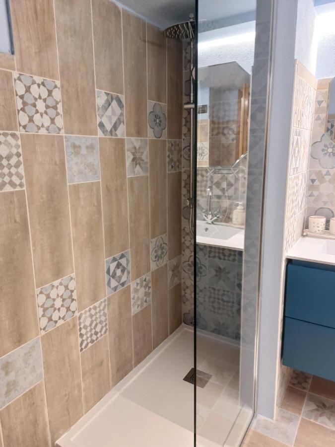 Charming Apartment Lake Front Acquaseria Bagian luar foto